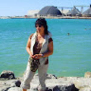 Meet your Posher, Teresa